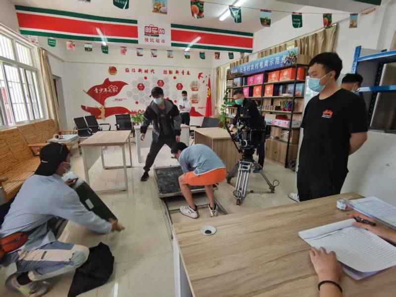 追星女孩心理学分析报告：宁津县广告片拍摄公司揭秘饭圈应援式传播逻辑